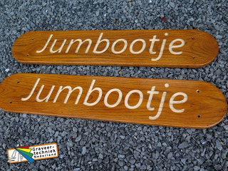 Graveren tekst eiken houten plank tbv boot